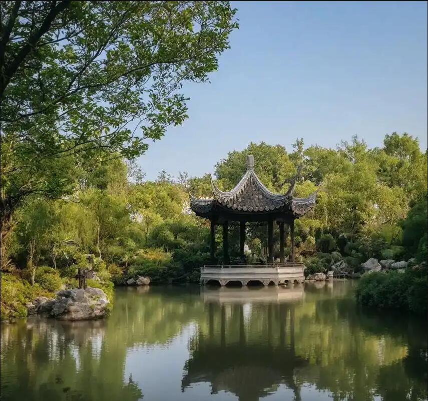 青海夏日餐饮有限公司